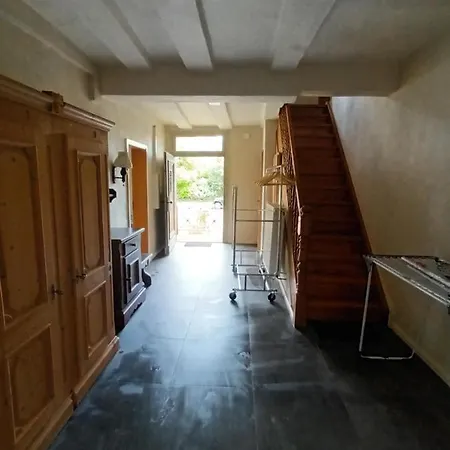 1893 Prázdninový dům *